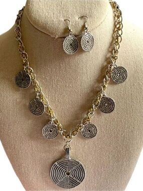 Silver Tone with Gold Tone Disk Necklace & Pierced Earring Set
